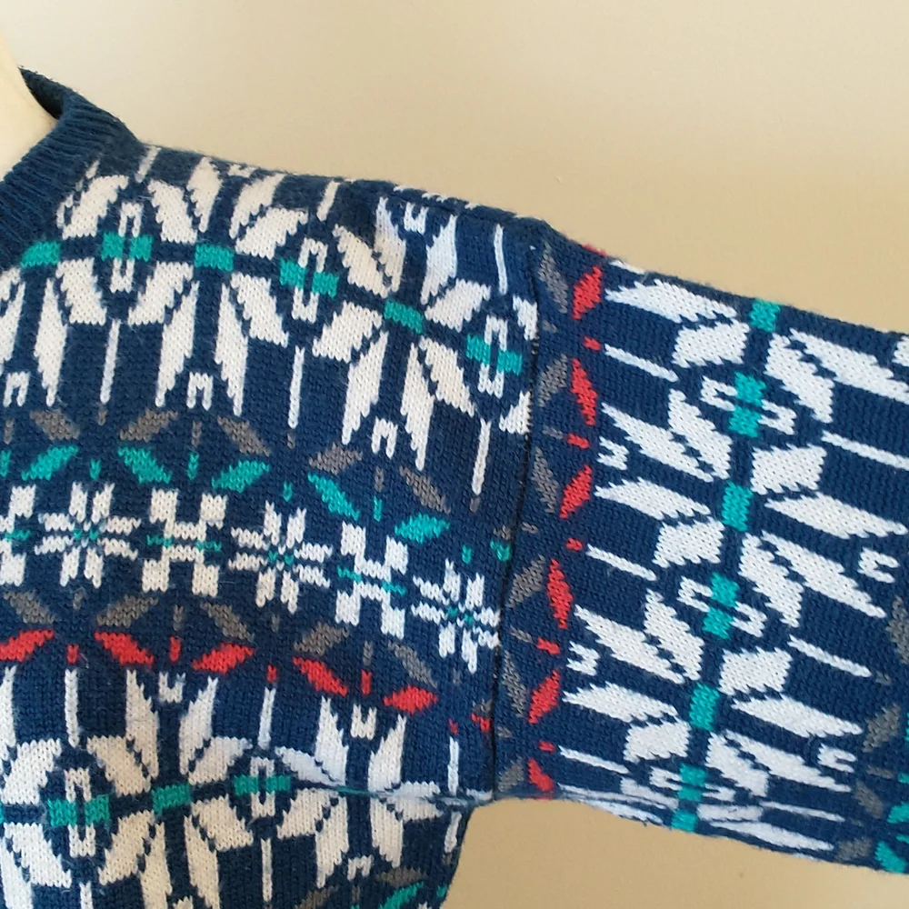 Vintage sweater wool blend crew neck navy blue white snow ski pattern size M - Picture 3 of 7